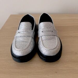 H&M toddler Loafers. Size 7.5 toddler